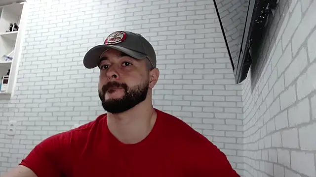 Snapshot of BombeiroHotx chatting on November 7, 9:48 pm BombeiroHotx online show from November 7, 9:48 pm