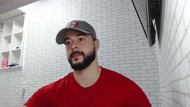 Snapshot of BombeiroHotx chatting on November 12, 9:14 pm BombeiroHotx online show from November 12, 9:14 pm