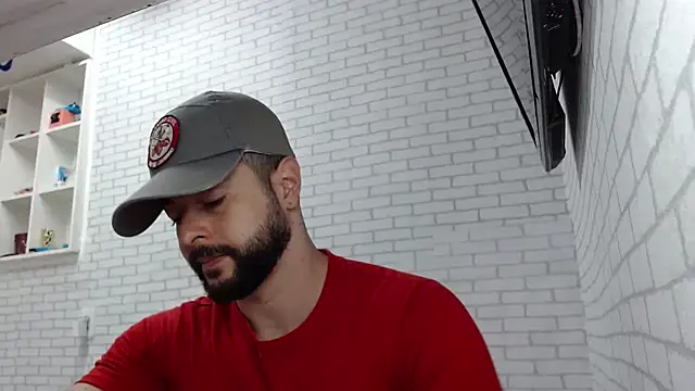 BombeiroHotx online show from January 6, 7:50 pm