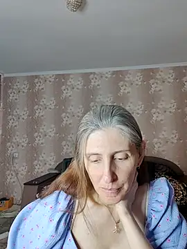 CandiCole online show from July 8, 5:56 am