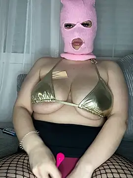 emiliafrancaise online show from March 2, 8:21 am