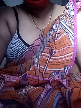 Snapshot of Tamil_Sivani chatting on September 14, 4:00 am Tamil Sivani online show from September 14, 4:00 am