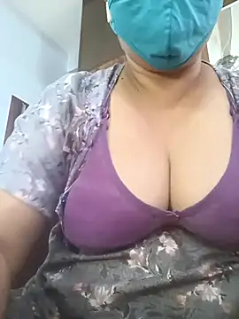 Snapshot of Tamil_Sivani chatting on October 18, 9:43 am Tamil Sivani online show from October 18, 9:43 am