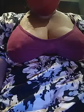 Snapshot of Tamil_Sivani chatting on July 3, 3:29 pm Tamil Sivani online show from July 3, 3:29 pm