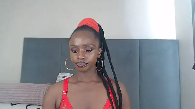 Snapshot of Jah-Queen chatting on April 9, 8:09 am Jah-Queen online show from April 9, 8:09 am