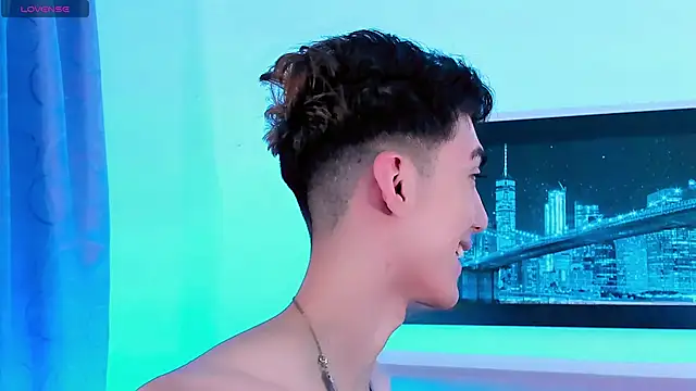 Snapshot of Baby_FenixTS chatting on September 28, 11:15 am Baby FenixTS online show from September 28, 11:15 am