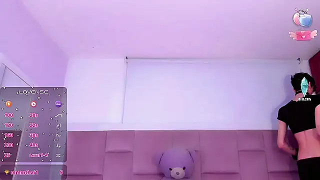 Snapshot of Baby_FenixTS chatting on November 9, 4:38 pm Baby FenixTS online show from November 9, 4:38 pm