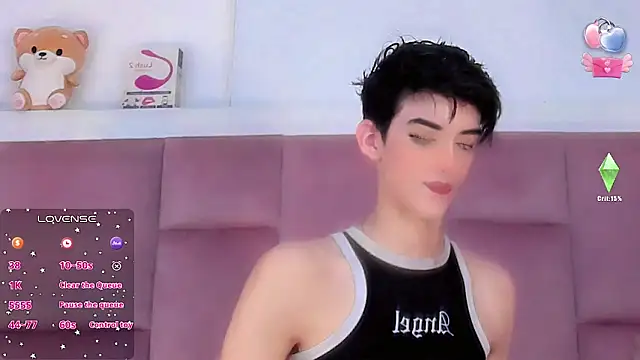 Snapshot of Baby_FenixTS chatting on November 12, 8:08 pm Baby FenixTS online show from November 12, 8:08 pm