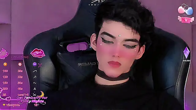 Snapshot of Baby_FenixTS chatting on November 23, 7:35 pm Baby FenixTS online show from November 23, 7:35 pm