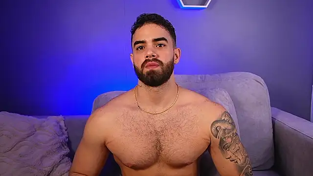 Paul Phoenix online show from February 13, 10:06 pm