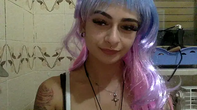 piccolaflo online show from June 13, 8:18 pm