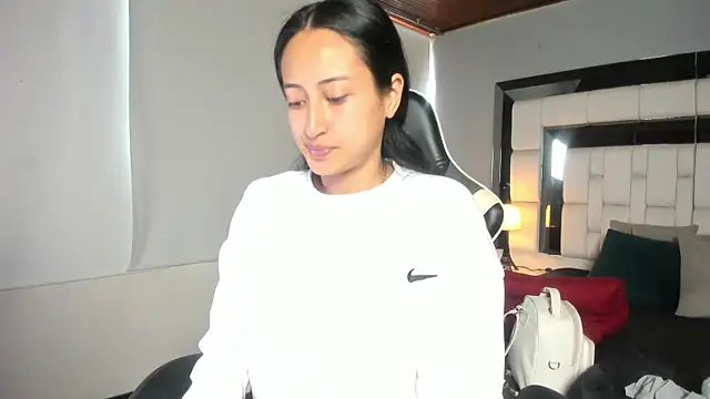 Adhara7 online show from November 3, 7:48 pm