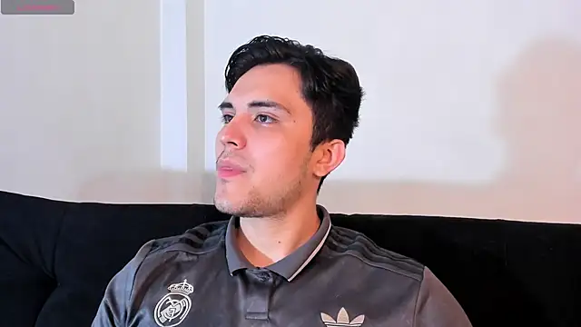 jasonxd9898 online show from January 18, 1:09 am