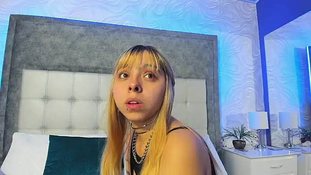 Snapshot of its_bibi chatting on September 24, 8:01 pm its bibi online show from September 24, 8:01 pm