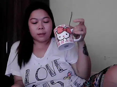 mimi15 online show from May 9, 7:35 am