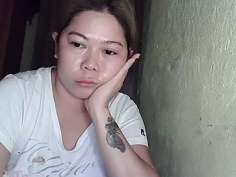 mimi15 online show from June 14, 11:07 pm