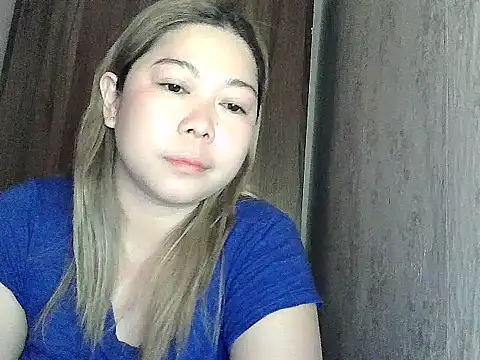 mimi15 online show from June 18, 8:14 am