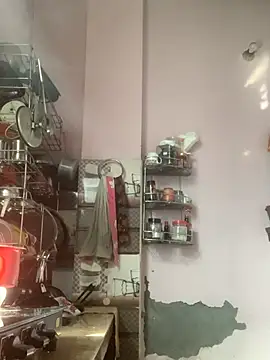 amitsharma7868 online show from April 21, 2:51 am