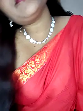 Snapshot of monika_555 chatting on November 6, 2:07 pm monika 555 online show from November 6, 2:07 pm