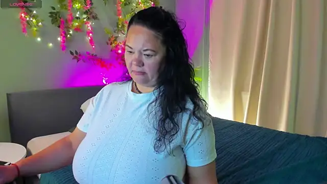 Snapshot of sandra_jackson chatting on September 10, 3:06 am sandra jackson online show from September 10, 3:06 am