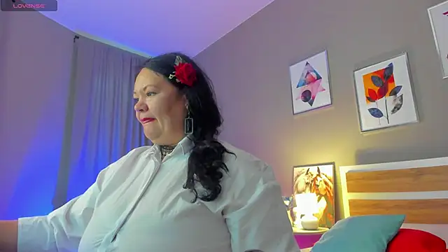 Snapshot of sandra_jackson chatting on October 8, 2:53 am sandra jackson online show from October 8, 2:53 am