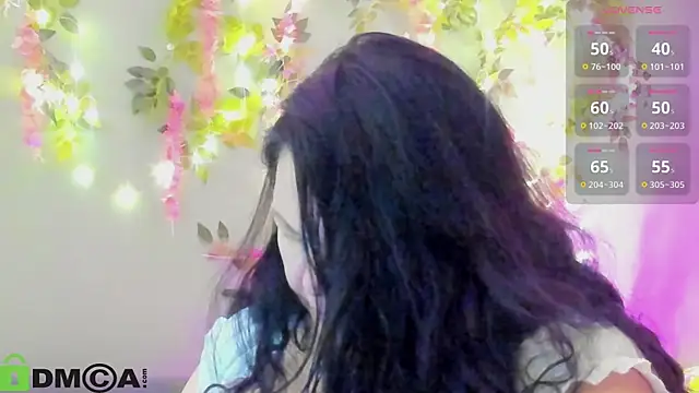 Snapshot of sandra_jackson chatting on October 21, 2:45 am sandra jackson online show from October 21, 2:45 am