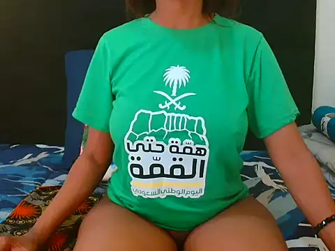 Snapshot of CreamySexyPussy chatting on September 21, 3:24 pm CreamySexyPussy online show from September 21, 3:24 pm