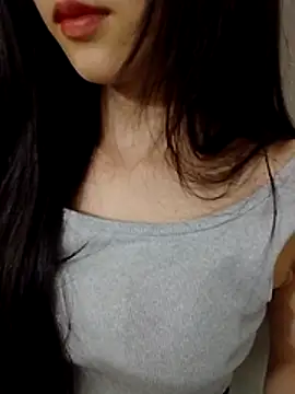 Snapshot of Desi_sara chatting on May 18, 4:07 am Desi sara online show from May 18, 4:07 am