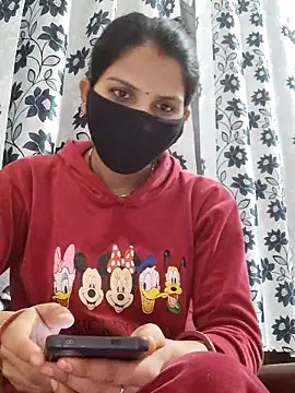 poojam93 online show from February 5, 2:49 am