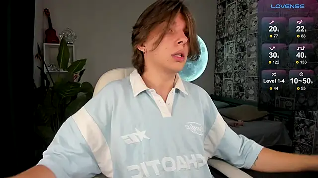 Robby Manson online show from September 8, 9:03 pm