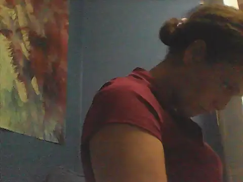 sarahkat86 online show from October 8, 12:30 am