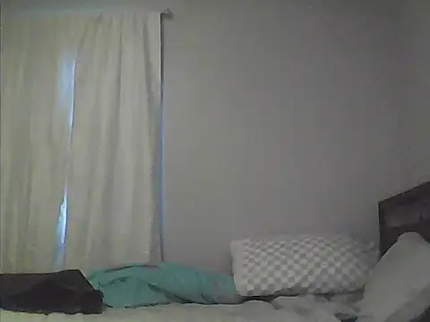 sarahkat86 online show from March 26, 11:21 pm