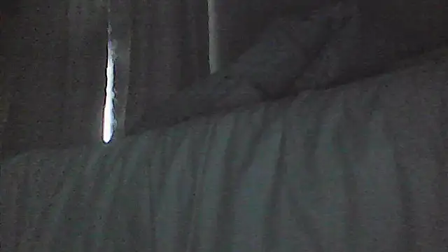 sarahkat86 online show from April 20, 11:46 am