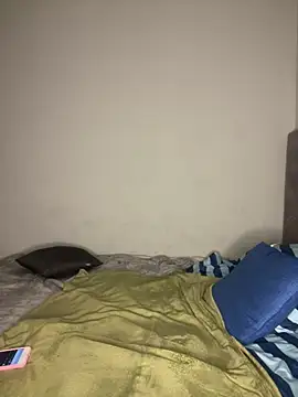 Trans fairy online show from March 10, 7:19 pm