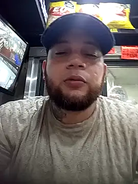 Snapshot of Catire10_ chatting on October 4, 8:18 pm Catire10 online show from October 4, 8:18 pm