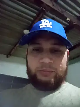 Snapshot of Catire10_ chatting on October 16, 2:12 am Catire10 online show from October 16, 2:12 am