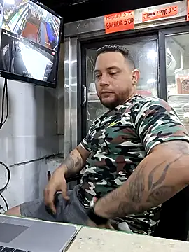 Snapshot of Catire10_ chatting on November 15, 2:02 pm Catire10 online show from November 15, 2:02 pm