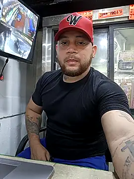 Snapshot of Catire10_ chatting on December 18, 8:37 pm Catire10 online show from December 18, 8:37 pm