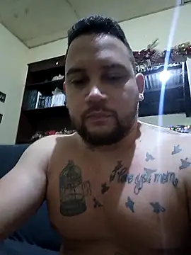 Snapshot of Catire10_ chatting on January 6, 3:10 am Catire10 online show from January 6, 3:10 am