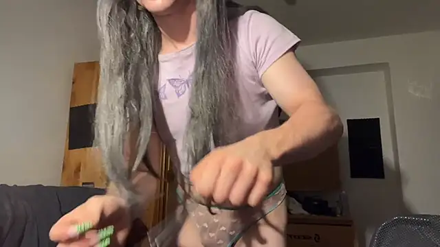 emilydee666 online show from September 22, 8:44 pm