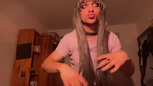 emilydee666 online show from September 28, 9:53 pm