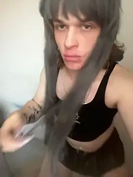 emilydee666 online show from April 12, 4:50 am