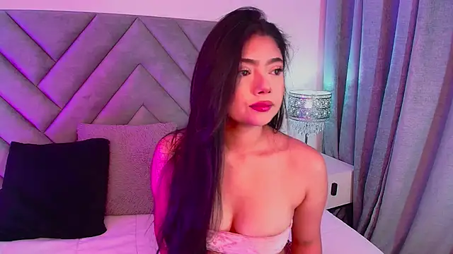 Snapshot of sara_owens7 chatting on November 11, 1:38 am sara owens7 online show from November 11, 1:38 am