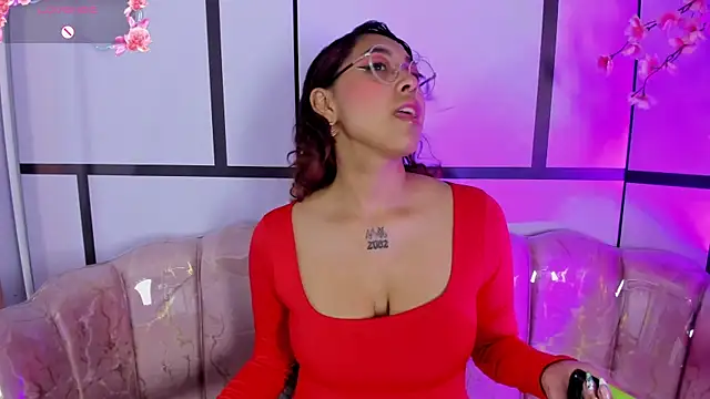 Olivejoness online show from October 17, 3:53 am