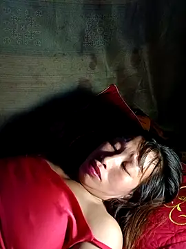 Snapshot of ngocngoc_cute chatting on September 26, 1:48 pm ngocngoc cute online show from September 26, 1:48 pm