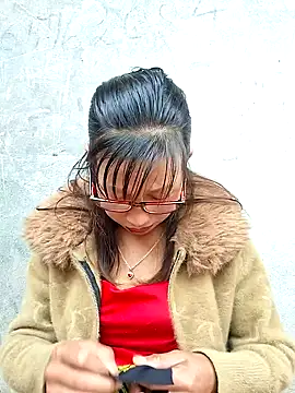 Snapshot of ngocngoc_cute chatting on September 27, 2:05 am ngocngoc cute online show from September 27, 2:05 am