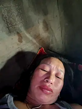 Snapshot of ngocngoc_cute chatting on October 15, 12:38 pm ngocngoc cute online show from October 15, 12:38 pm