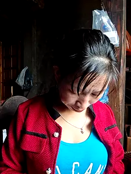 Snapshot of ngocngoc_cute chatting on November 8, 3:29 am ngocngoc cute online show from November 8, 3:29 am