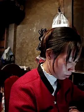 Snapshot of ngocngoc_cute chatting on November 12, 1:11 pm ngocngoc cute online show from November 12, 1:11 pm