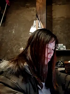 Snapshot of ngocngoc_cute chatting on November 18, 2:32 pm ngocngoc cute online show from November 18, 2:32 pm